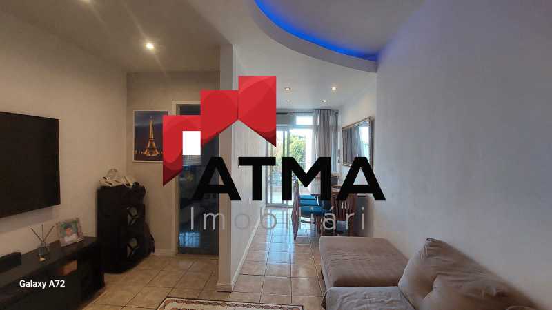 Casa à venda com 3 quartos, 70m² - Foto 2
