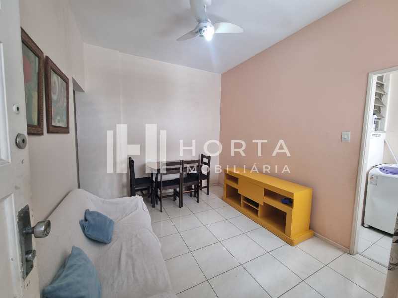 Apartamento à venda com 1 quarto, 50m² - Foto 2