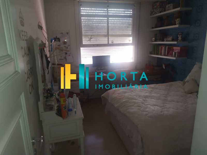 Apartamento à venda com 3 quartos, 180m² - Foto 11