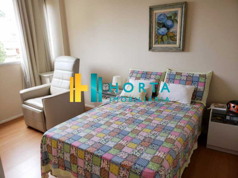 Apartamento à venda com 2 quartos, 74m² - Foto 7