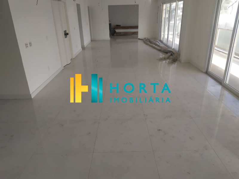 Apartamento à venda com 5 quartos, 458m² - Foto 3