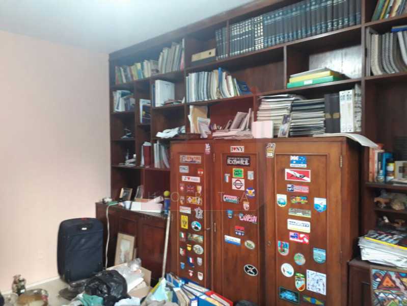 Apartamento à venda com 3 quartos, 300m² - Foto 15