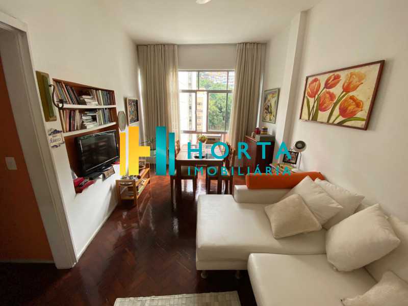 Apartamento à venda com 2 quartos, 72m² - Foto 2