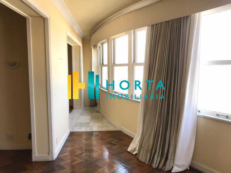 Apartamento à venda com 4 quartos, 240m² - Foto 5