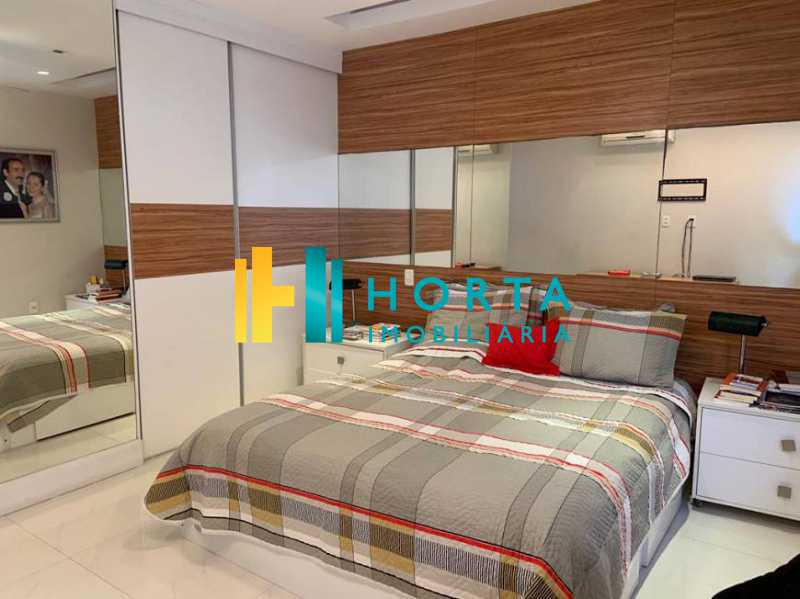 Apartamento à venda com 7 quartos, 300m² - Foto 16