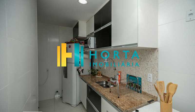 Apartamento à venda com 2 quartos, 68m² - Foto 13