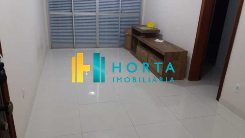 Apartamento à venda com 2 quartos, 68m² - Foto 4