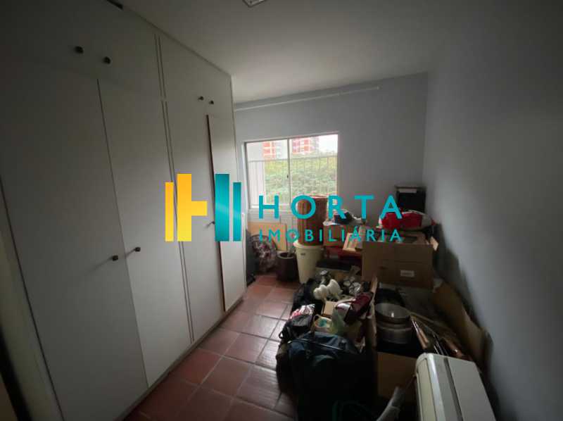 Apartamento à venda com 2 quartos, 75m² - Foto 13