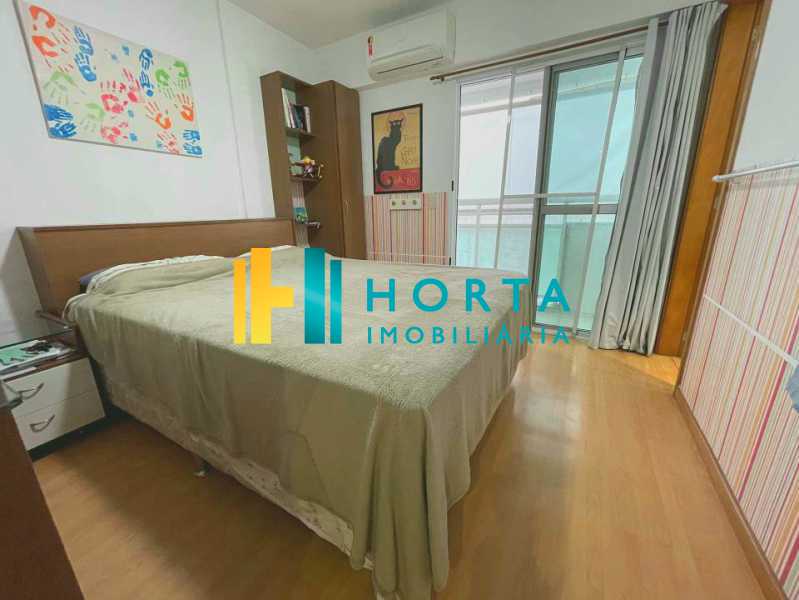 Apartamento à venda com 3 quartos, 102m² - Foto 4