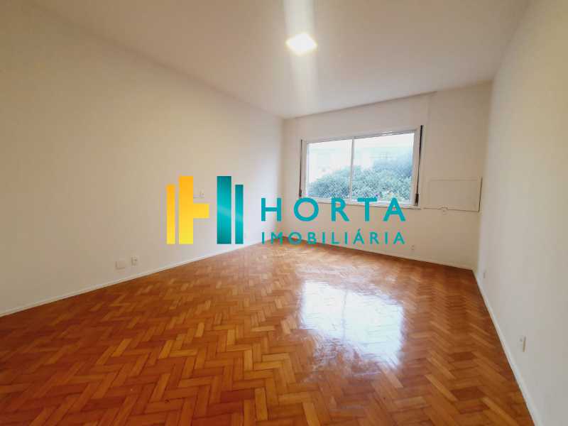 Apartamento à venda com 4 quartos, 265m² - Foto 9