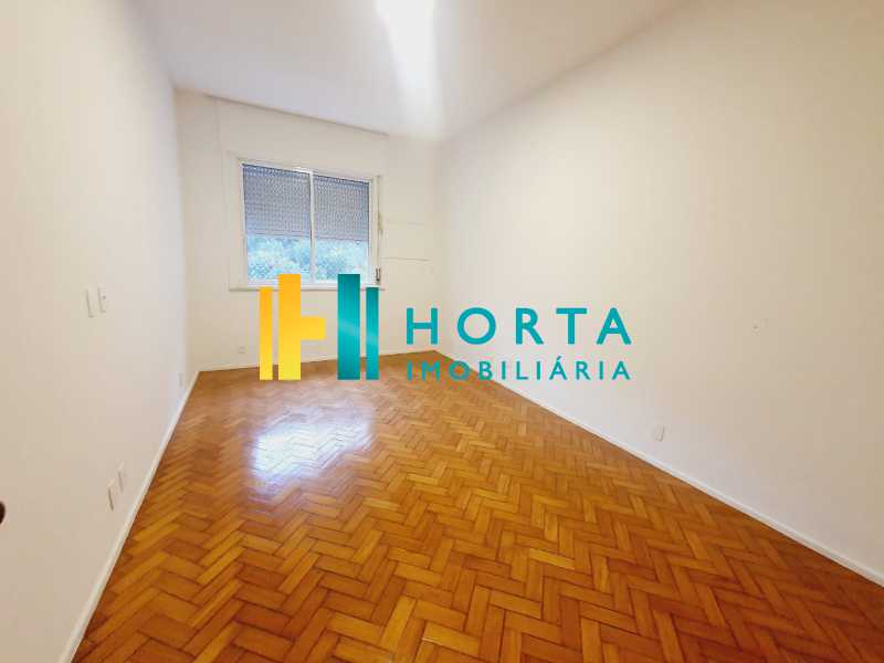 Apartamento à venda com 4 quartos, 265m² - Foto 10