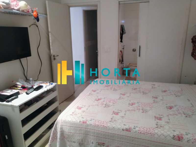 Apartamento à venda com 2 quartos, 70m² - Foto 7