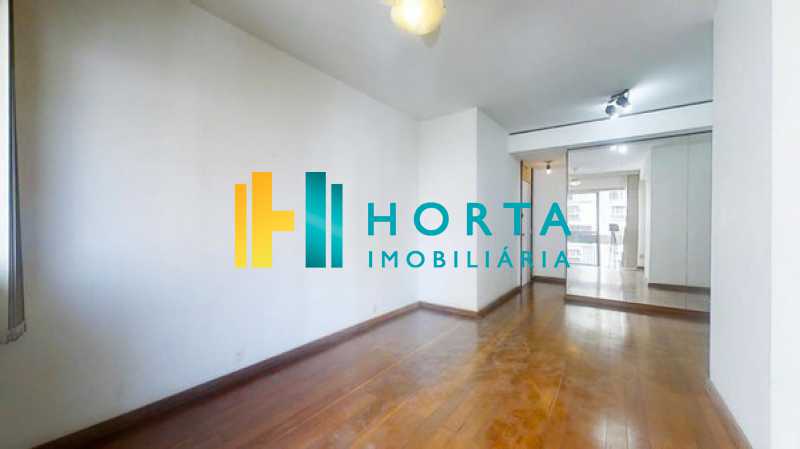 Apartamento à venda com 1 quarto, 77m² - Foto 3