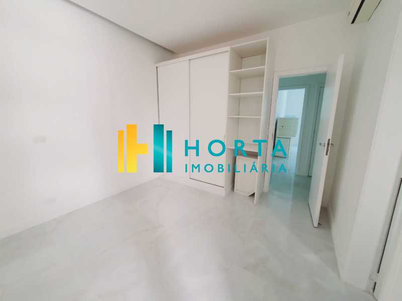 Apartamento à venda com 4 quartos, 210m² - Foto 12