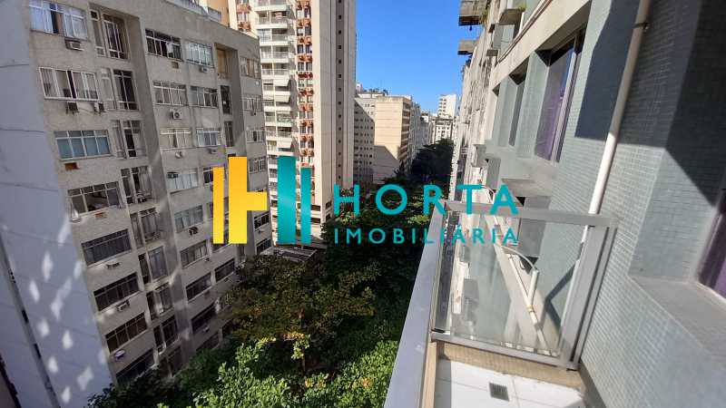 Apartamento à venda com 3 quartos, 104m² - Foto 1