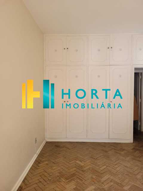 Apartamento à venda com 3 quartos, 150m² - Foto 3