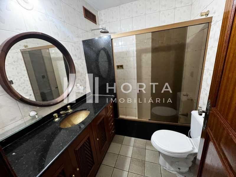 Apartamento para alugar com 3 quartos, 142m² - Foto 9