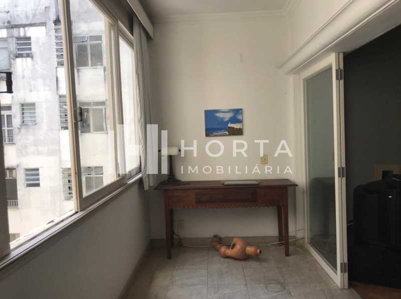 Apartamento à venda com 3 quartos, 208m² - Foto 6