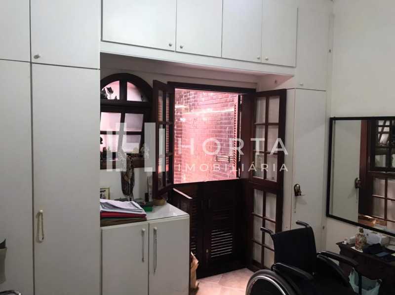 Apartamento à venda com 2 quartos, 70m² - Foto 6