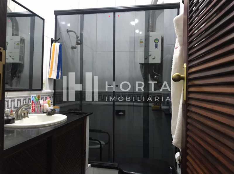 Apartamento à venda com 2 quartos, 70m² - Foto 29