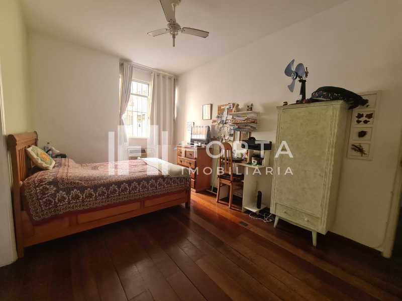 Apartamento à venda com 3 quartos, 150m² - Foto 6