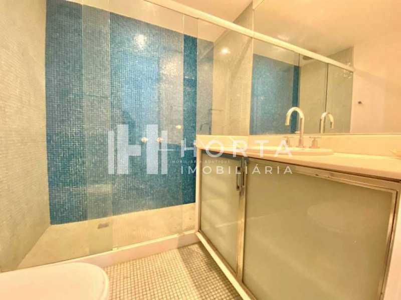 Apartamento à venda com 4 quartos, 257m² - Foto 18