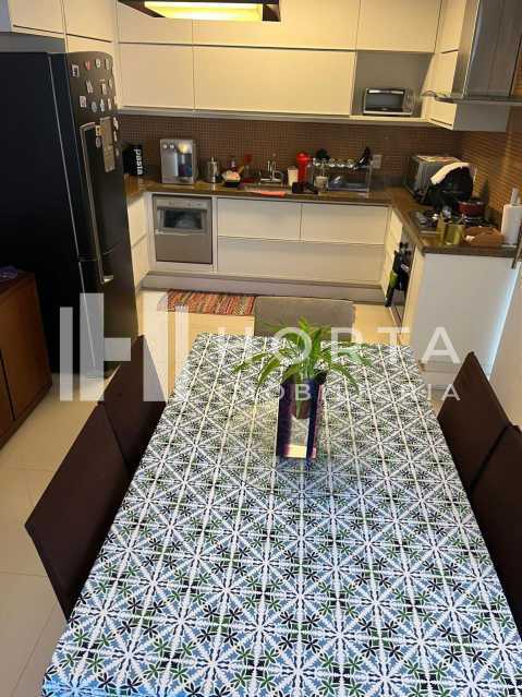 Apartamento à venda com 3 quartos, 120m² - Foto 10