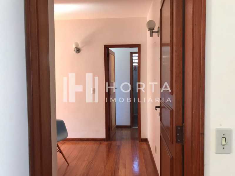 Apartamento à venda com 3 quartos, 156m² - Foto 9