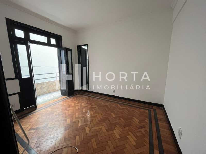 Apartamento à venda com 3 quartos, 132m² - Foto 1