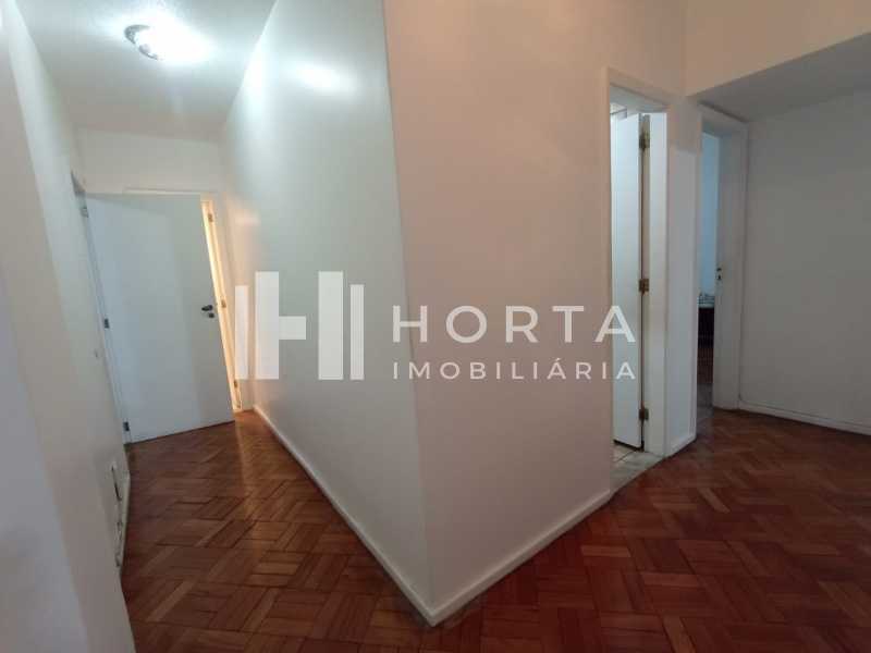 Apartamento à venda com 3 quartos, 206m² - Foto 9