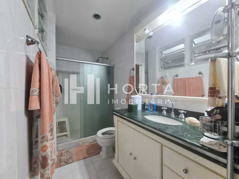 Apartamento à venda com 3 quartos, 215m² - Foto 19