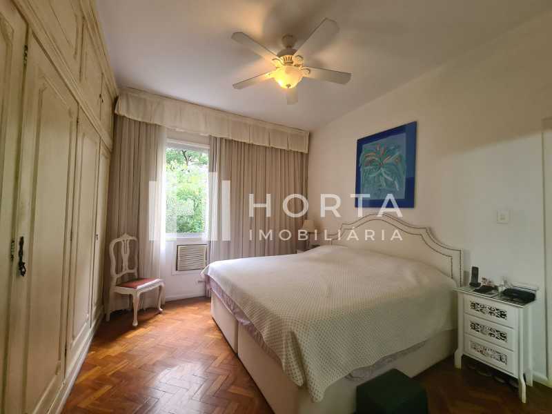 Apartamento à venda com 3 quartos, 215m² - Foto 15