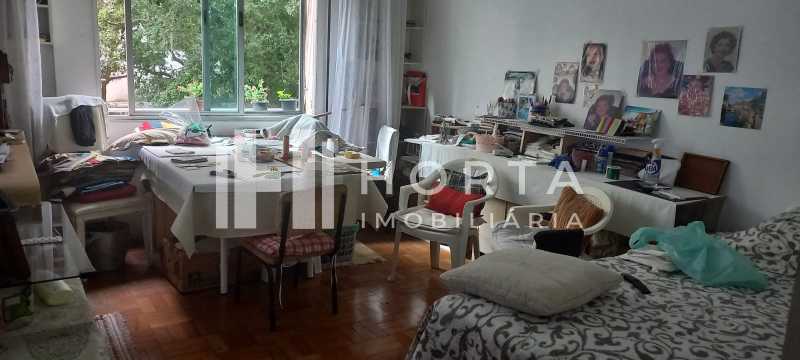 Apartamento à venda com 3 quartos, 240m² - Foto 7