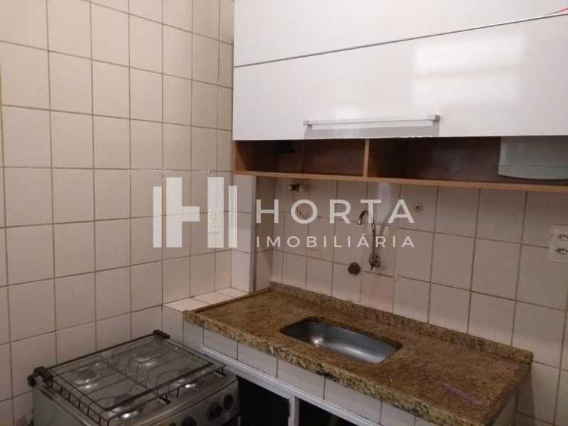 Apartamento à venda com 2 quartos, 72m² - Foto 9