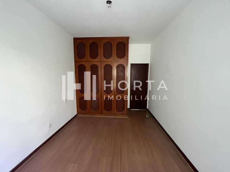 Apartamento à venda com 3 quartos, 190m² - Foto 6