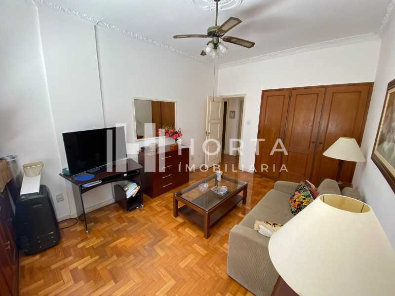 Apartamento à venda com 4 quartos, 243m² - Foto 8