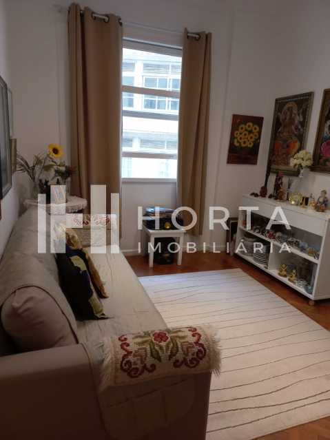 Apartamento à venda com 1 quarto, 50m² - Foto 2