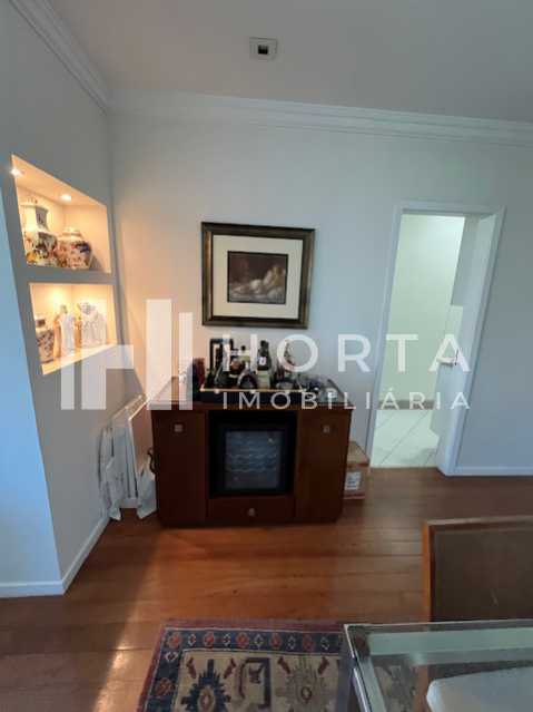 Apartamento à venda com 2 quartos, 98m² - Foto 4