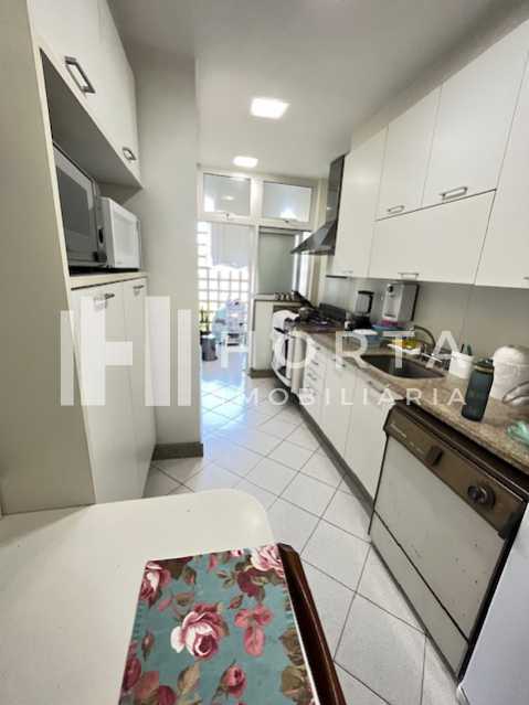 Apartamento à venda com 2 quartos, 98m² - Foto 13