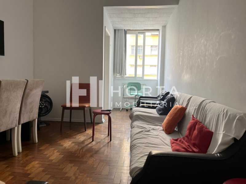 Apartamento à venda com 2 quartos, 71m² - Foto 2