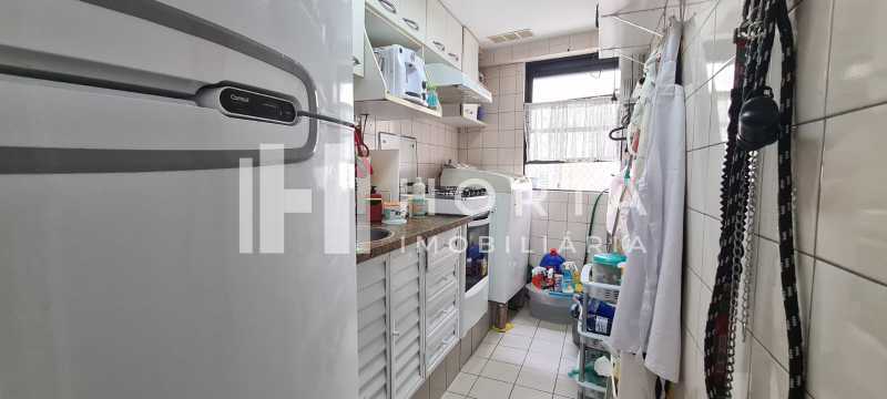 Apartamento à venda com 2 quartos, 72m² - Foto 13