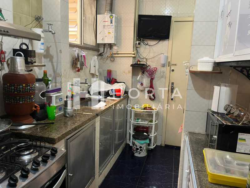 Apartamento à venda com 2 quartos, 74m² - Foto 18