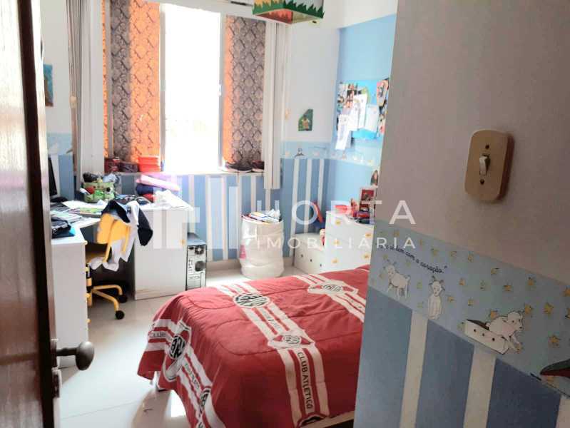 Apartamento à venda com 4 quartos, 186m² - Foto 16