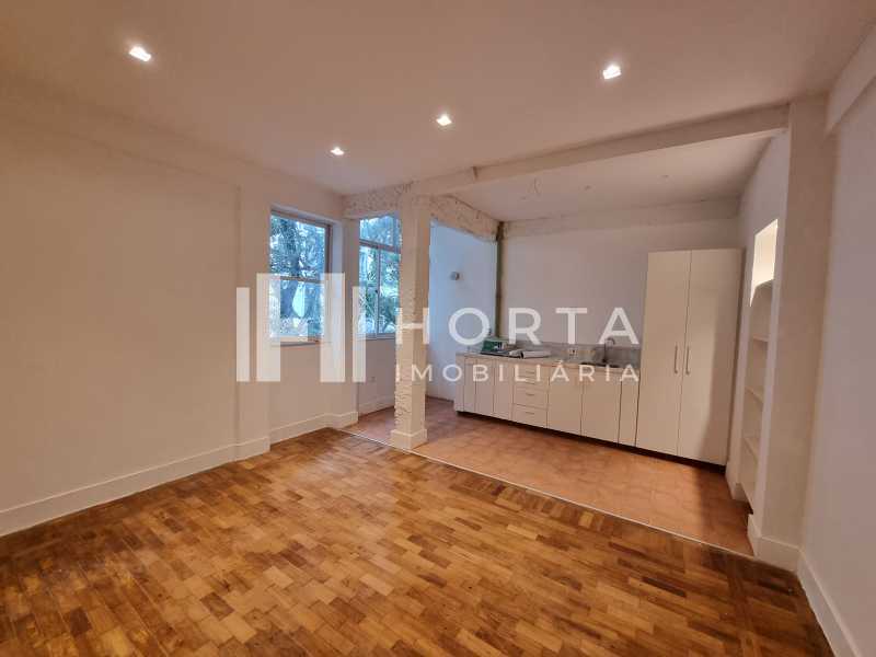 Apartamento à venda com 2 quartos, 75m² - Foto 4