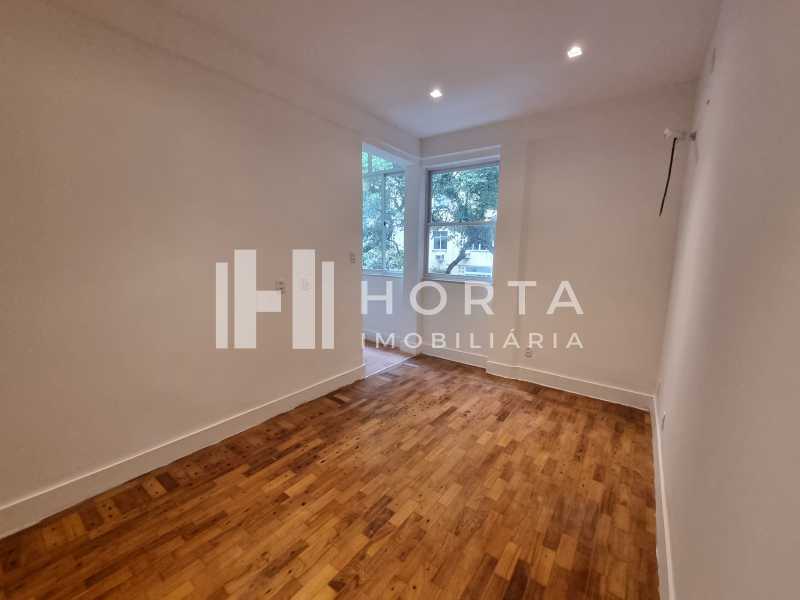 Apartamento à venda com 2 quartos, 75m² - Foto 10