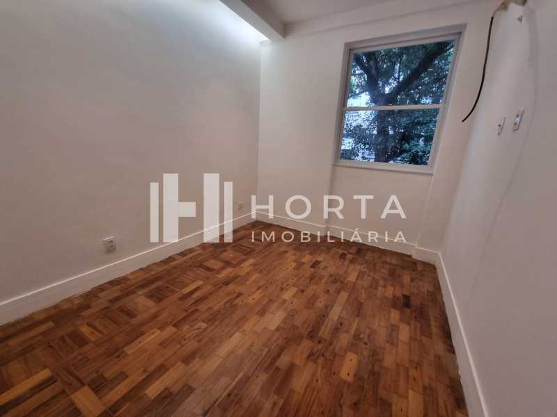 Apartamento à venda com 2 quartos, 75m² - Foto 13