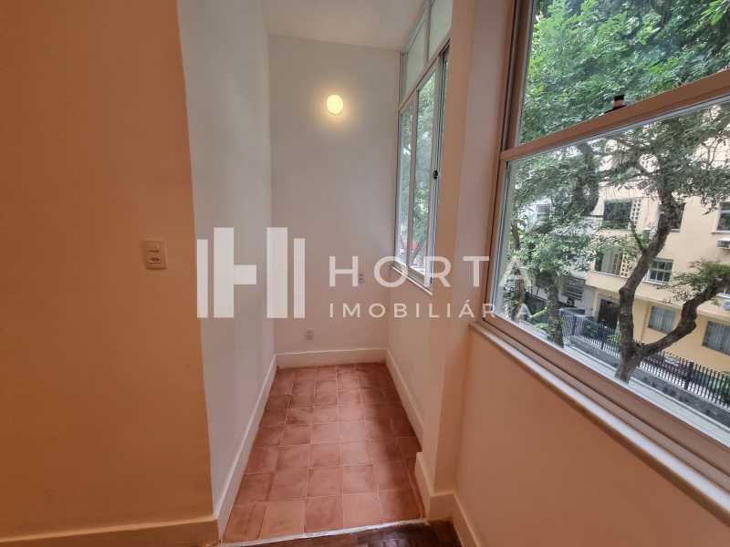 Apartamento à venda com 2 quartos, 75m² - Foto 24