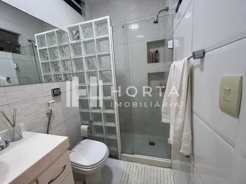 Apartamento à venda com 2 quartos, 80m² - Foto 23