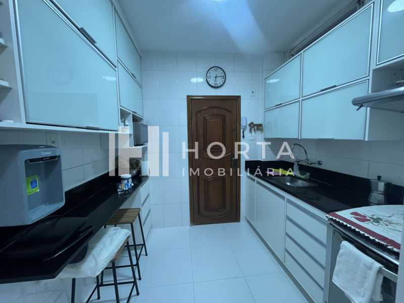 Apartamento à venda com 2 quartos, 80m² - Foto 22