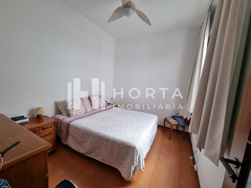 Apartamento à venda com 2 quartos, 70m² - Foto 11